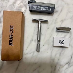 Yaqi Single Edge Safety Razor Lot - Excalibur and Katana